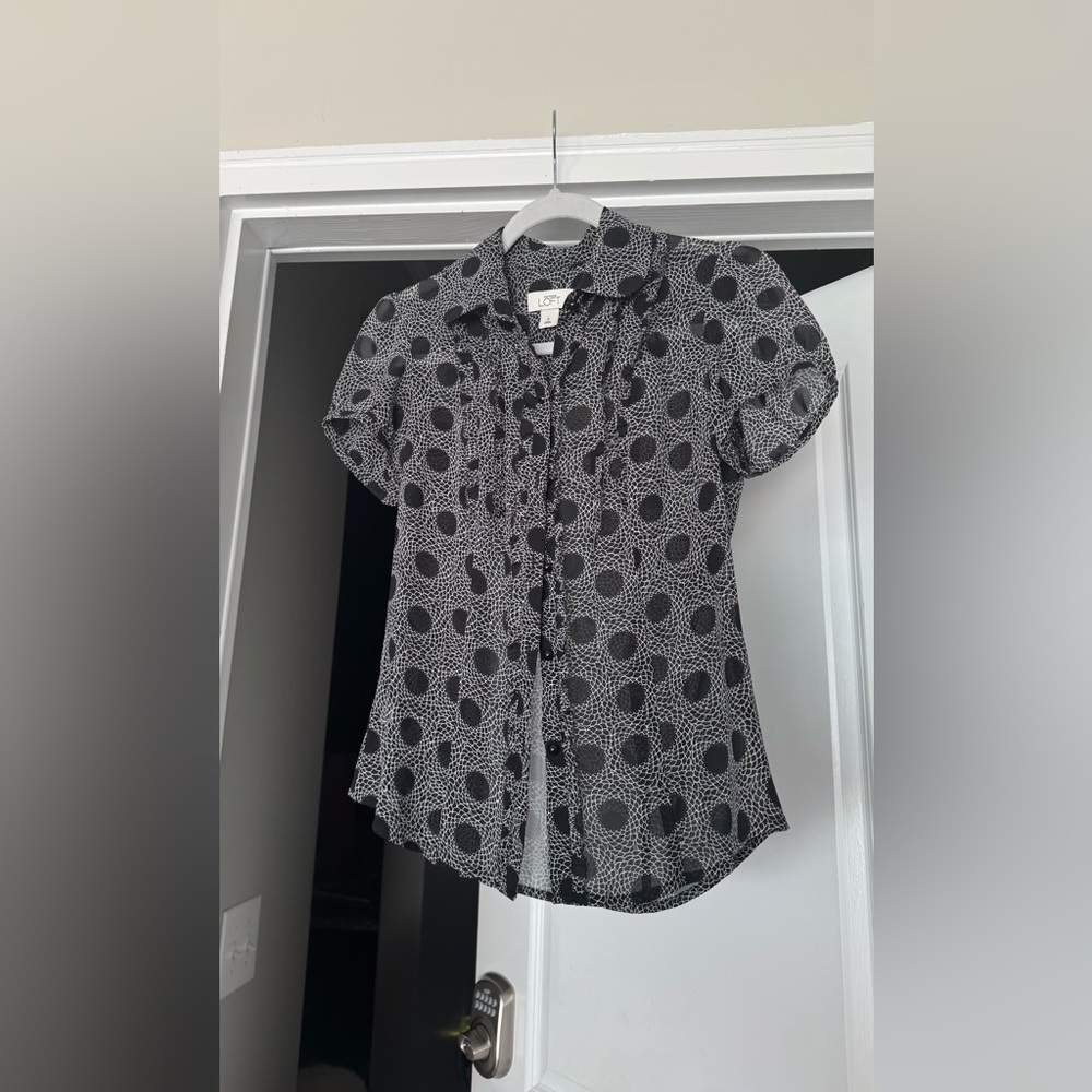 LOFT Black and White Short Sleeve Notched Collar Blouse